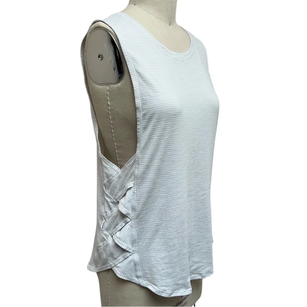 Lululemon Var-City Muscle Tank Heathered White